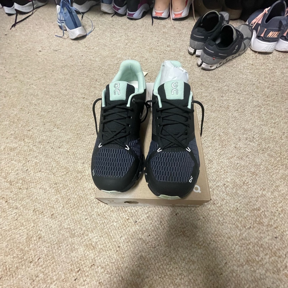 On Cloud cloudflyer shoes